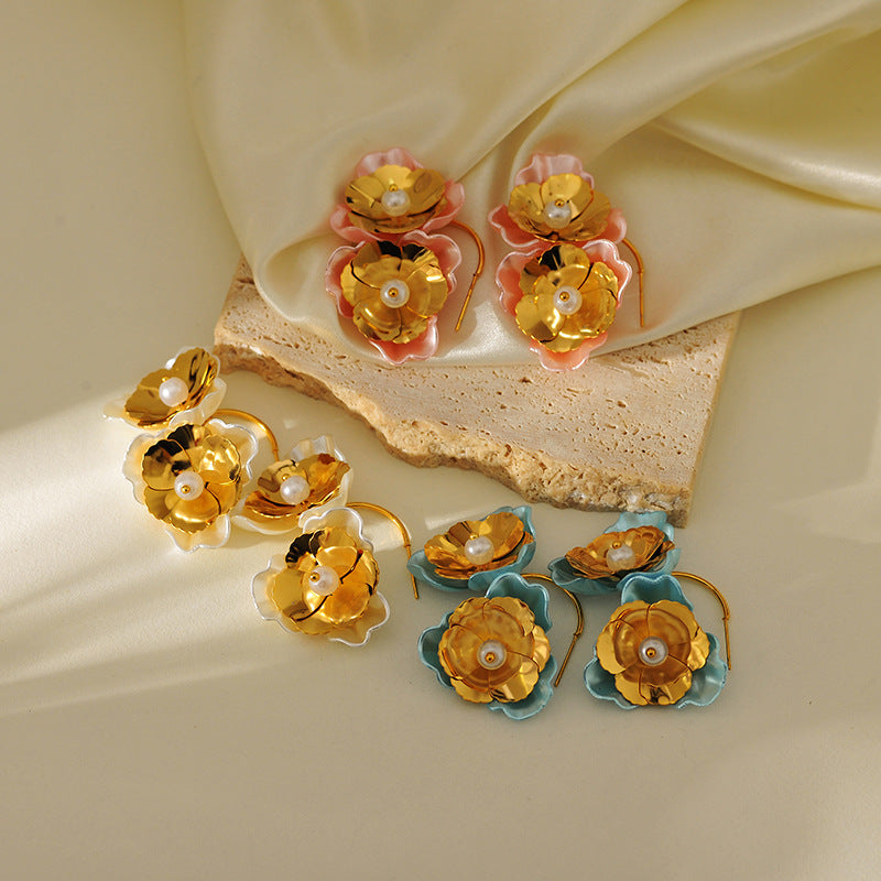 Gold Flower Petal Earrings – Retro Stainless Steel Studs for Women