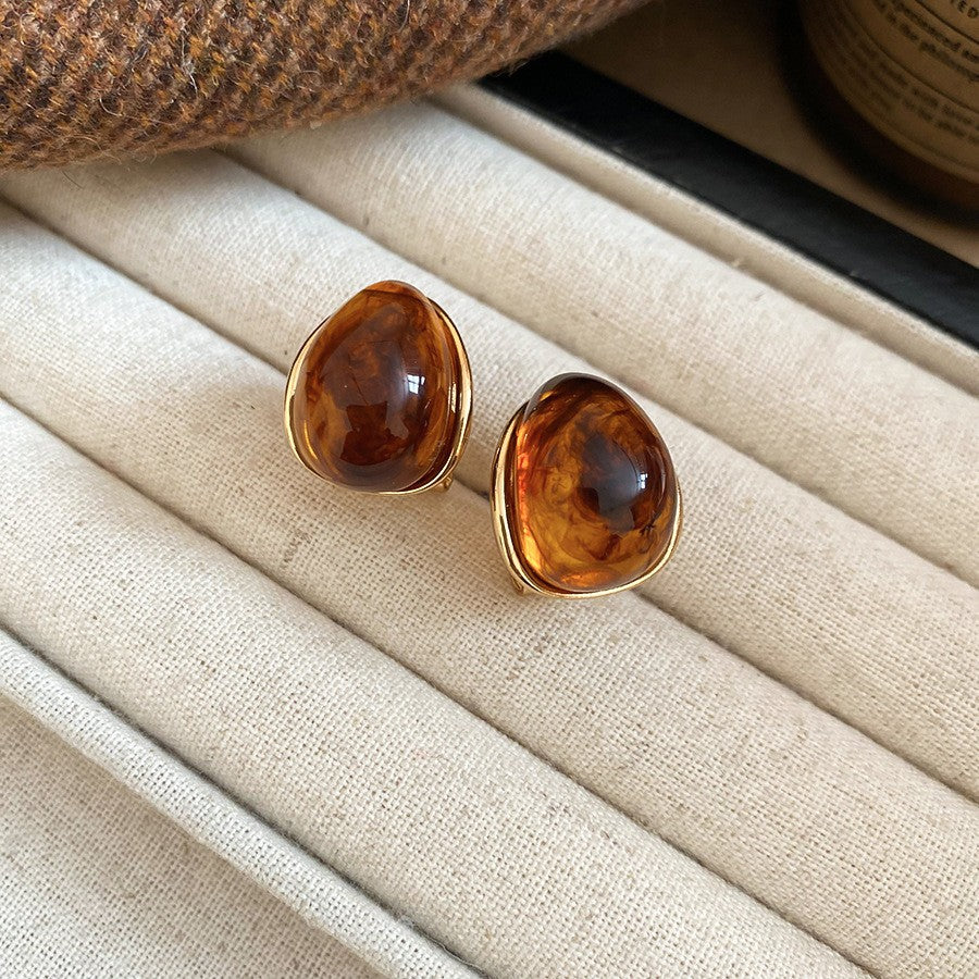 Vintage Amber Resin Gold Stud Earrings – Irregular Square & Teardrop Luxury Jewelry for Women