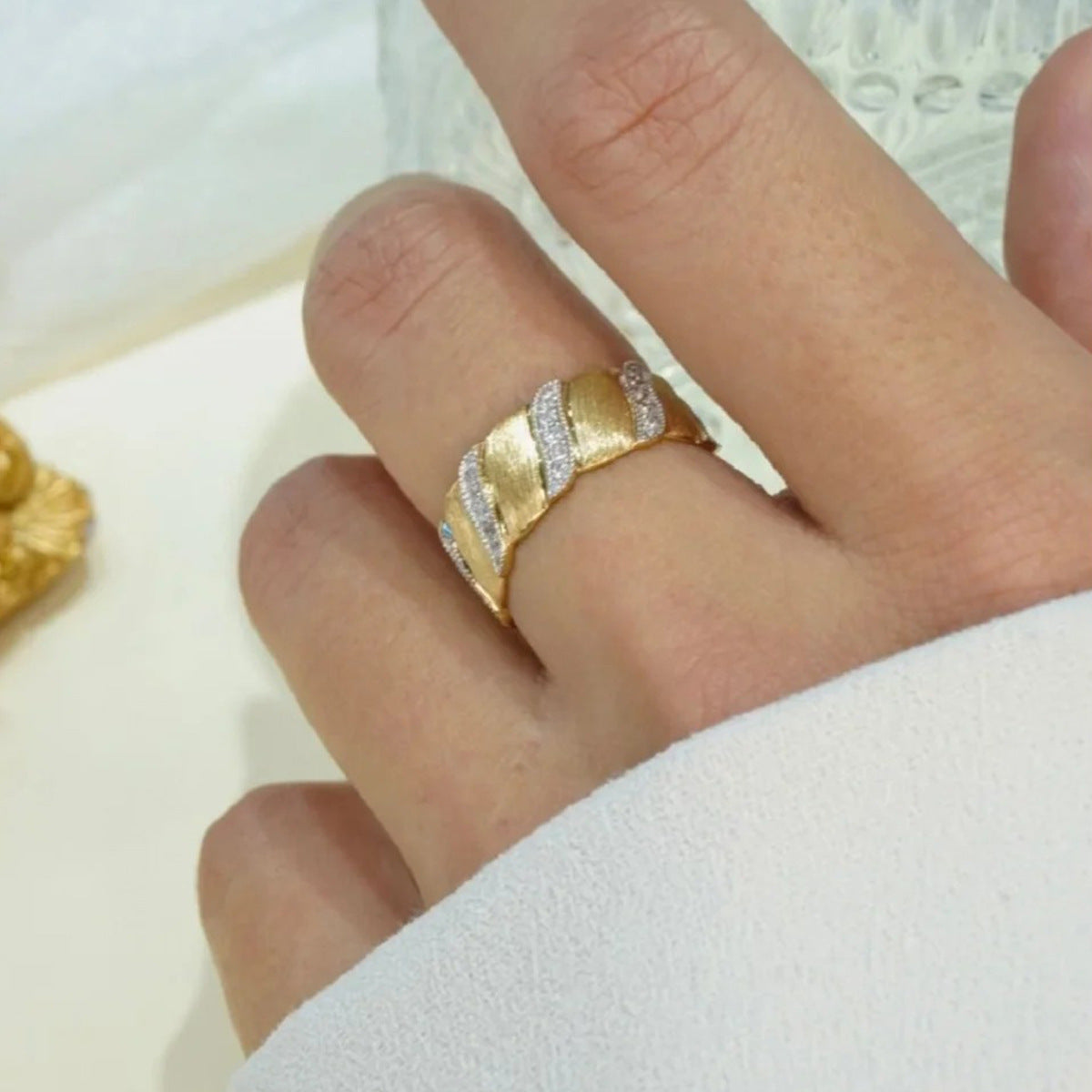 Vintage Sterling Silver Ring – Gold-Plated Brushed Finish