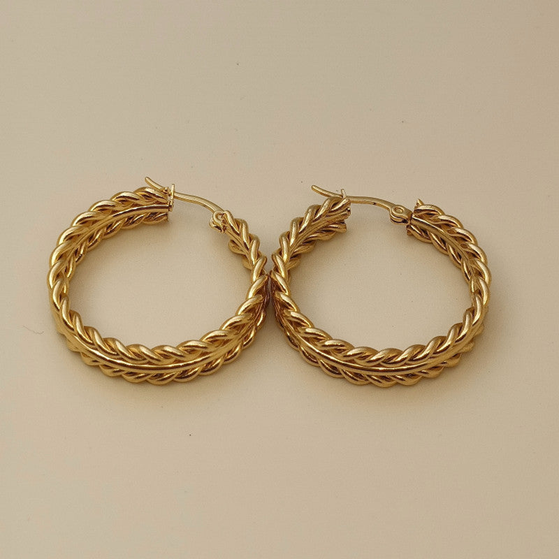 18K Gold Twist Ear Clips – Geometric Stainless Steel Huggie Earrings for Women