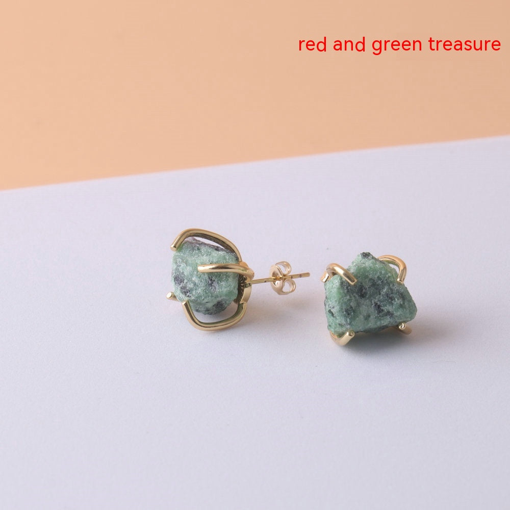 Gold Four-Claw Raw Crystal Stud Earrings – Electroplated Copper Natural Stone Luxury Jewelry for Women