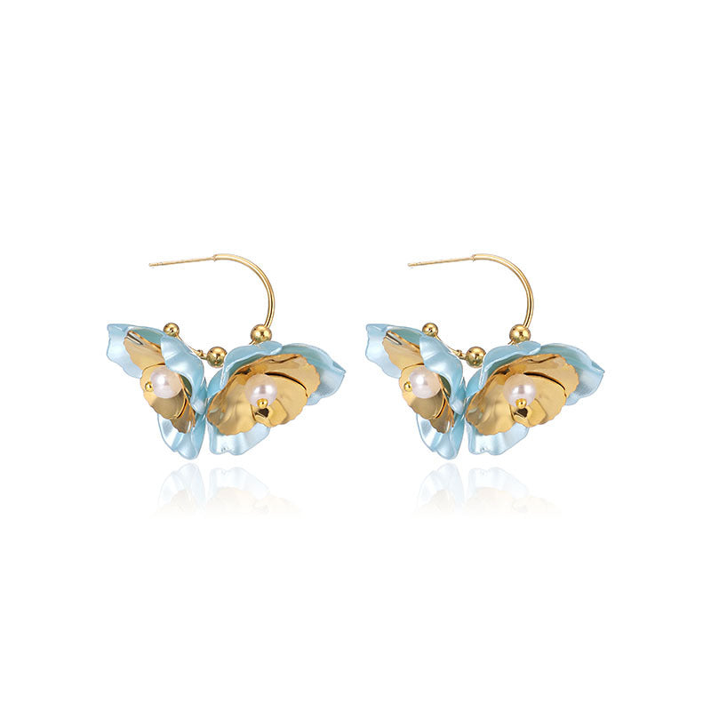 Gold Flower Petal Earrings – Retro Stainless Steel Studs for Women
