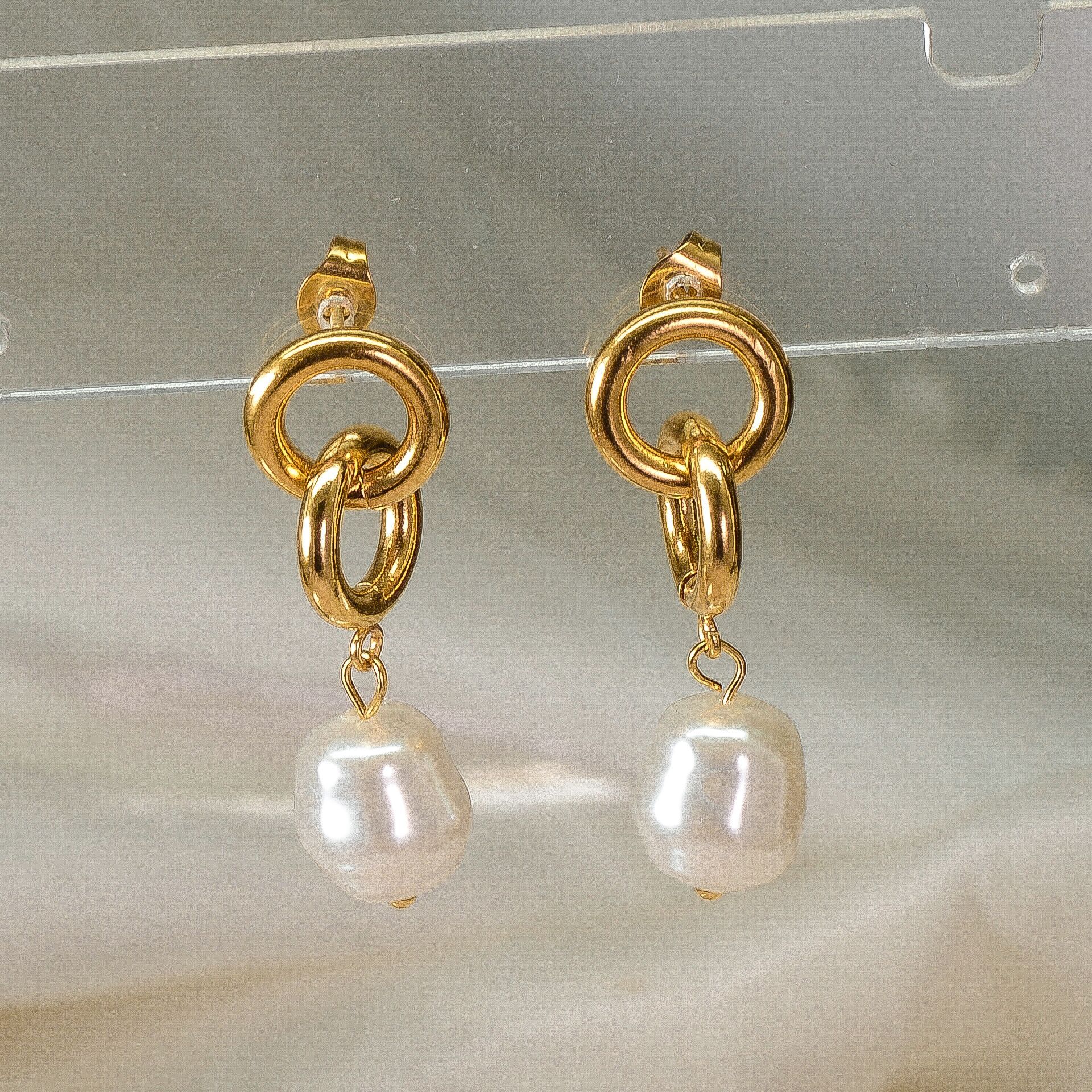18K Gold Pearl Chain Hoop Earrings – Retro Studs