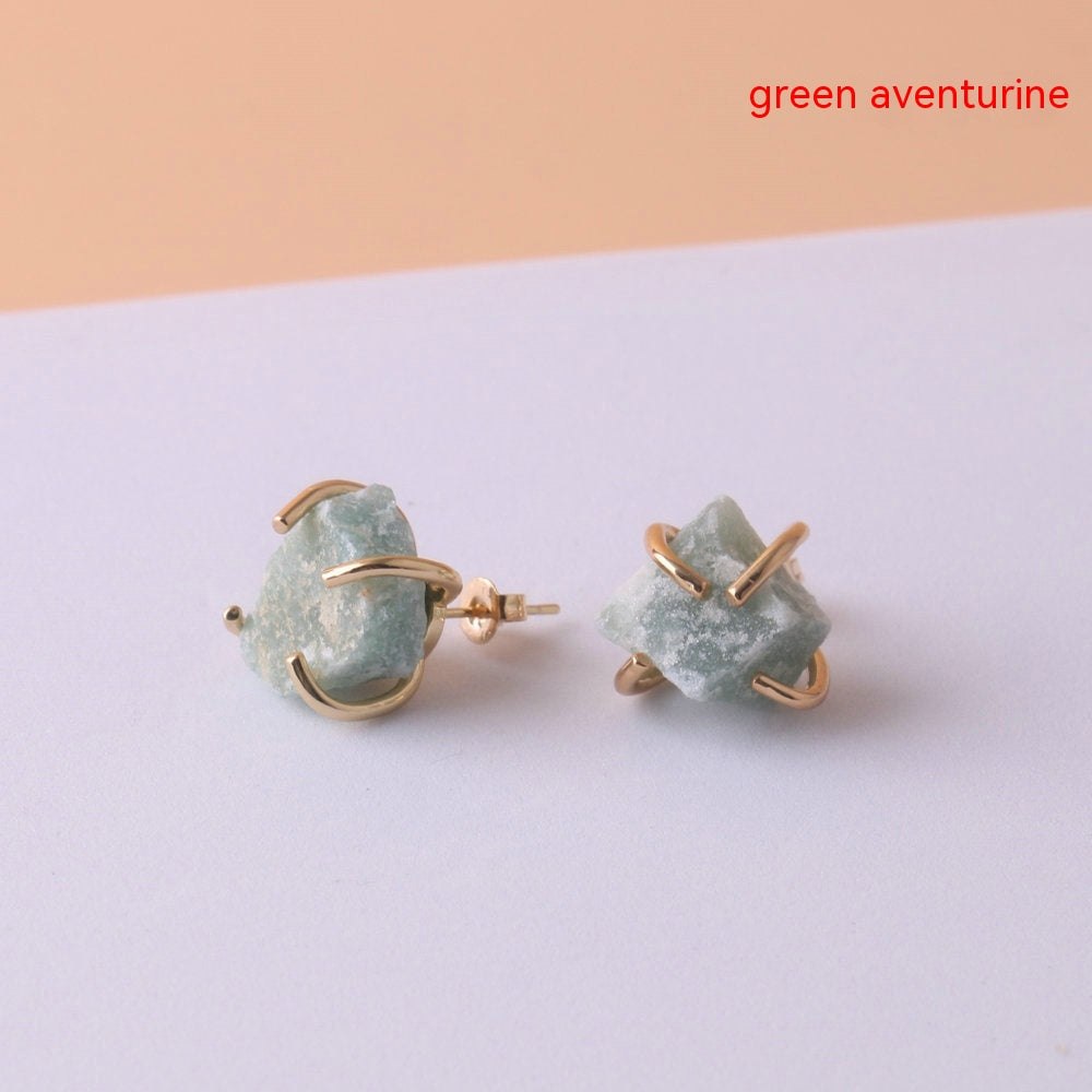 Gold Four-Claw Raw Crystal Stud Earrings – Electroplated Copper Natural Stone Luxury Jewelry for Women