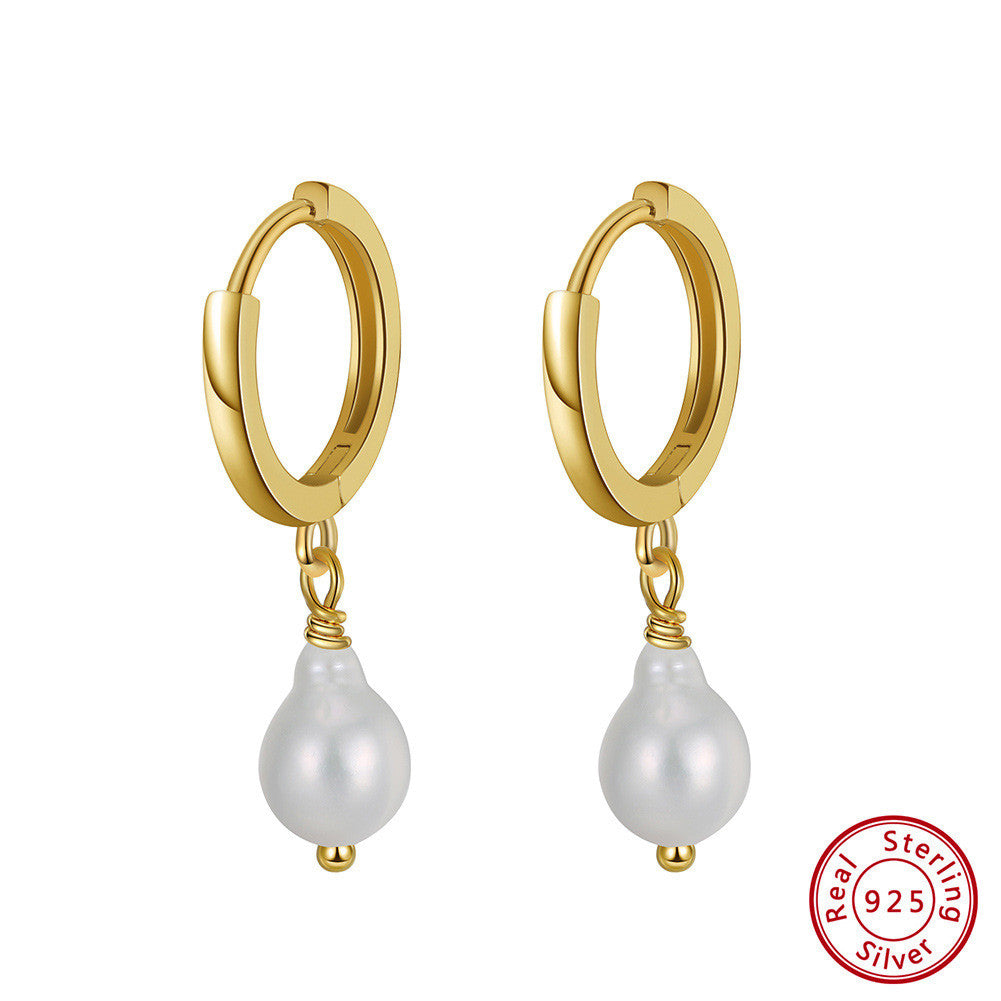 Elegant Pearl Drop Earrings – Luxury Minimalist Statement
