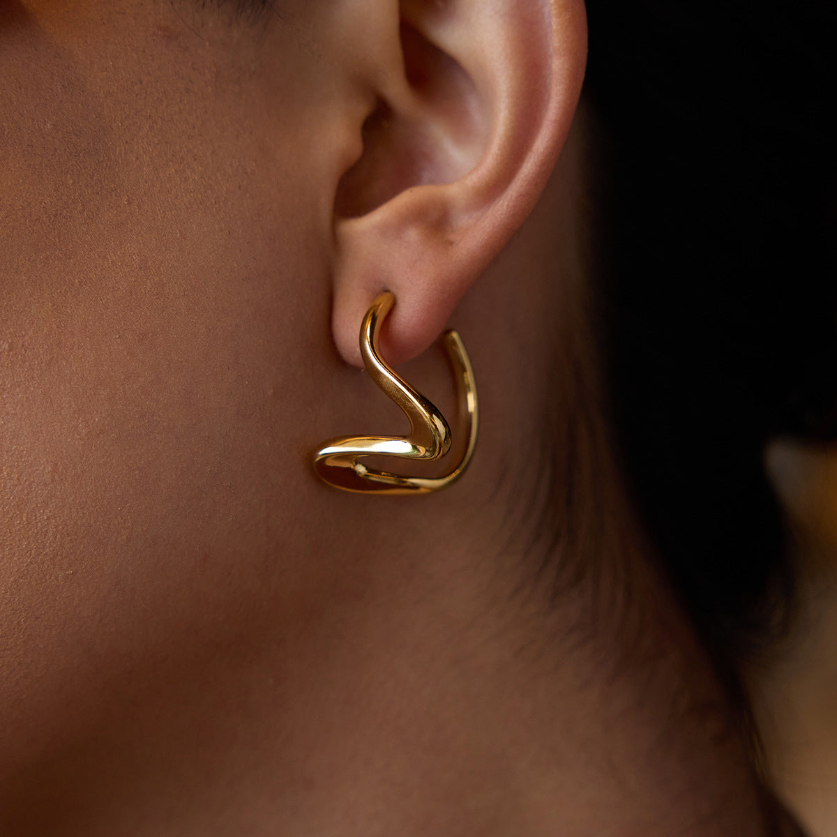Minimalist Gold Studs — 18K Gold-Plated Everyday Earrings