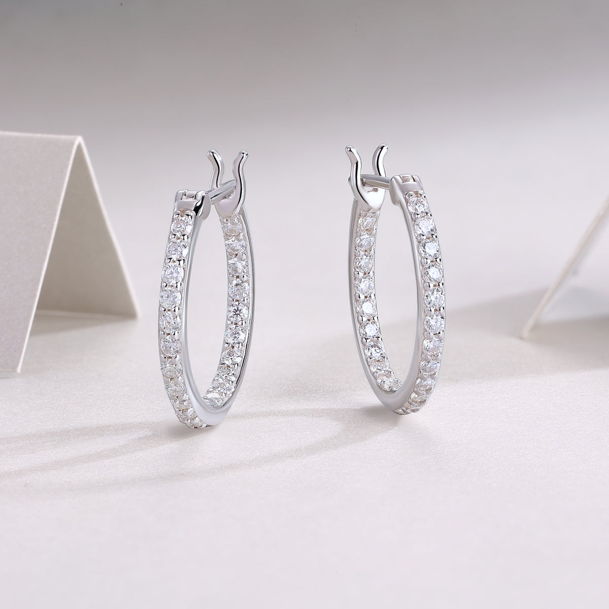 Fashionable Moissanite Stud Earrings