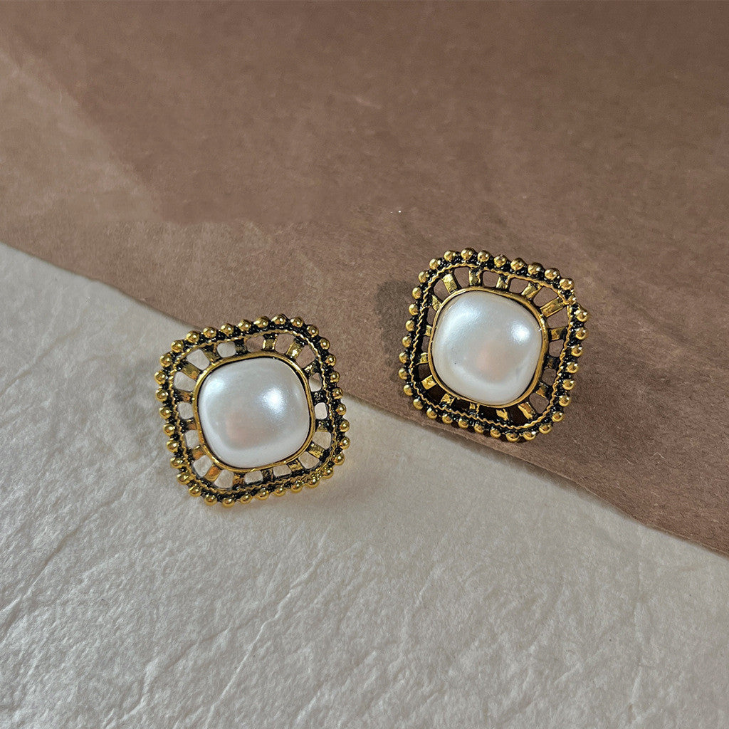 Retro Gold Square Pearl Stud Earrings – Electroplated Alloy Chinese Style Luxury Jewelry for Women