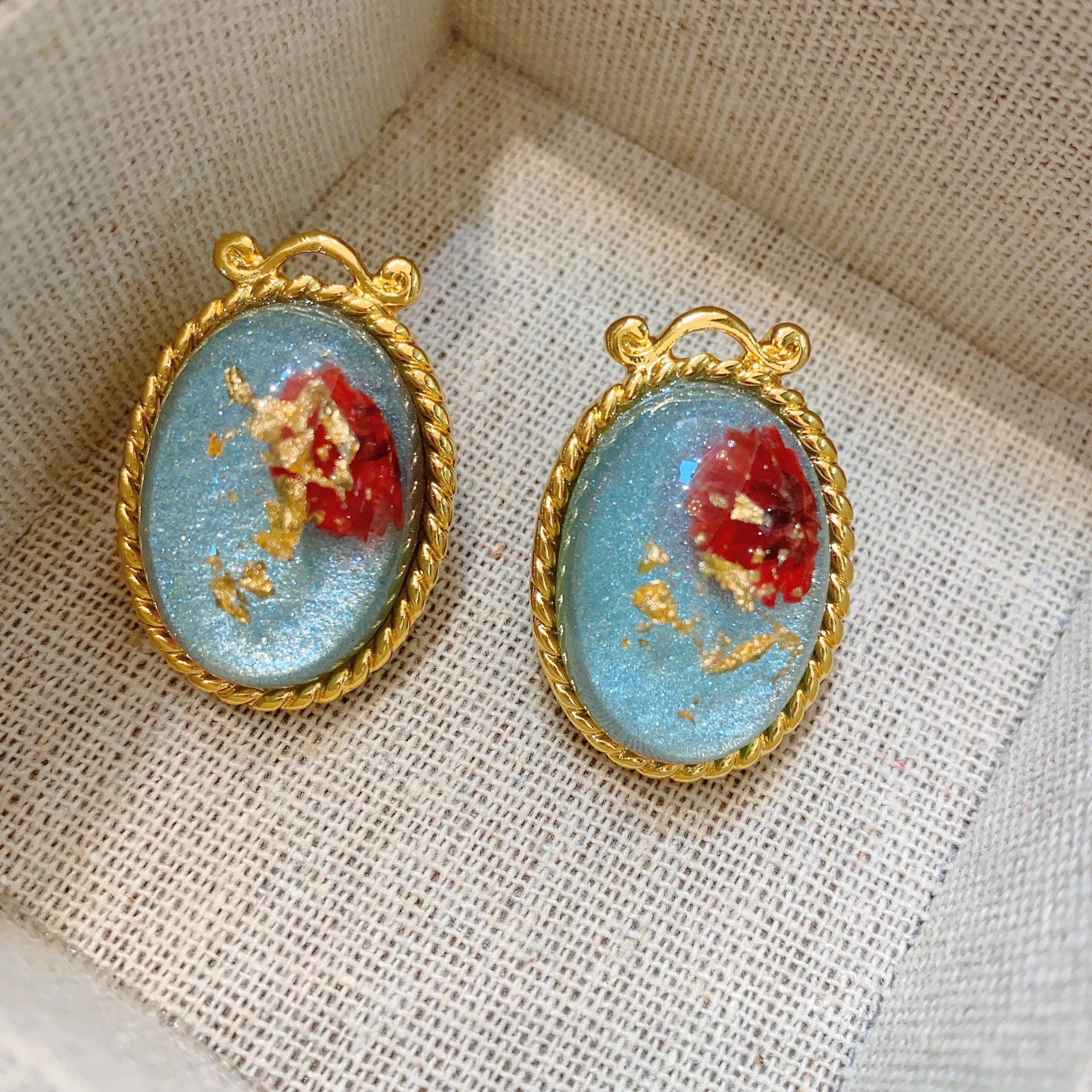 Blue Jelly & Red Rose Earrings – Vintage Oval Drop