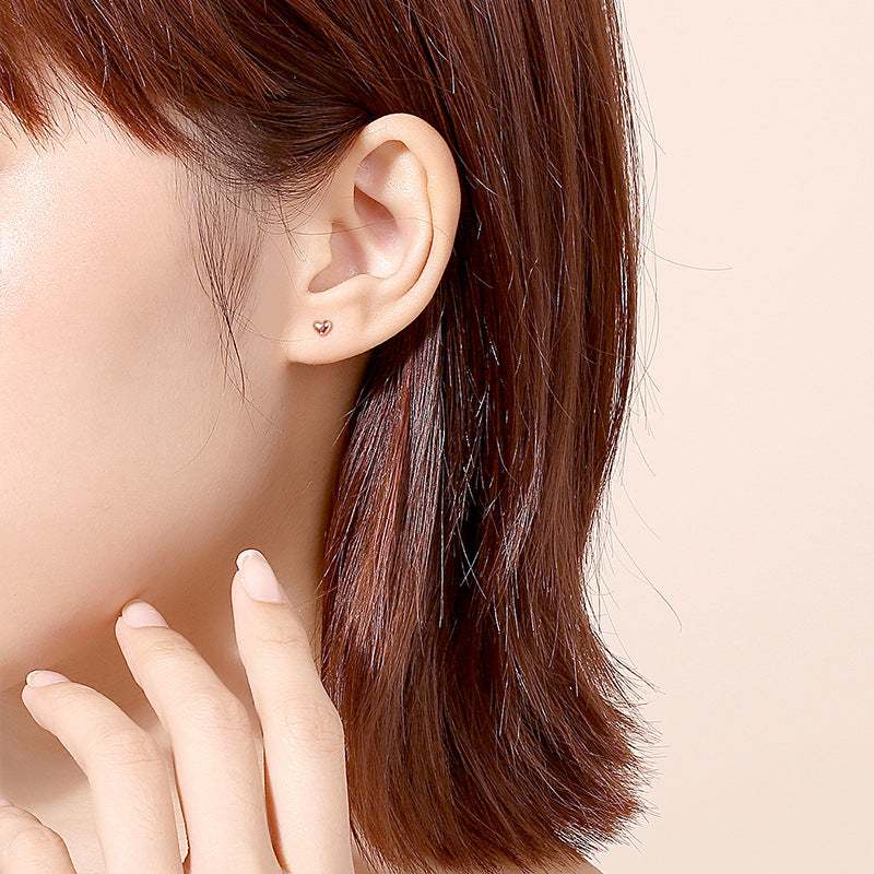 18K Gold Heart Stud Earrings