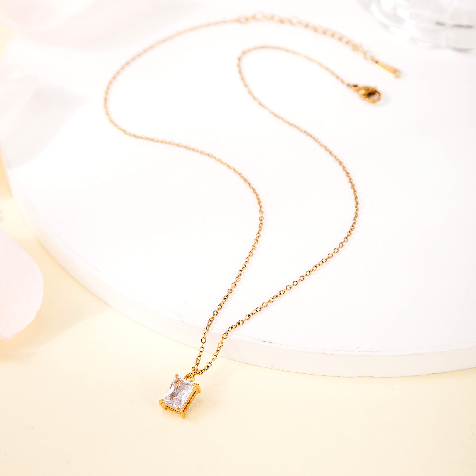 Square Gem Pendant Necklace – 18K Gold, Stainless Steel, O-Ring Chain, Unisex