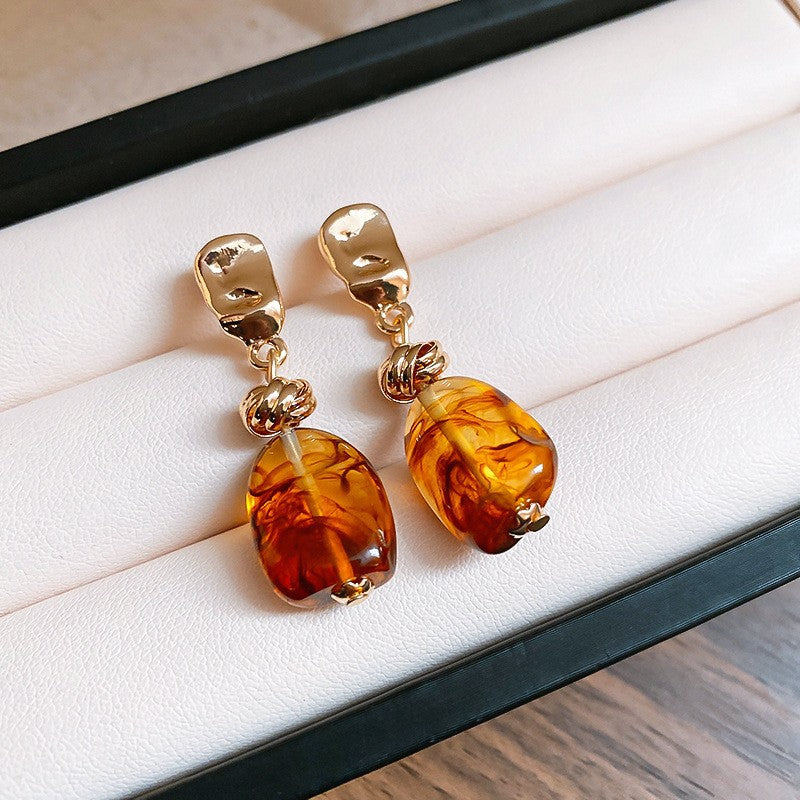 Vintage Amber Resin Gold Stud Earrings – Irregular Square & Teardrop Luxury Jewelry for Women
