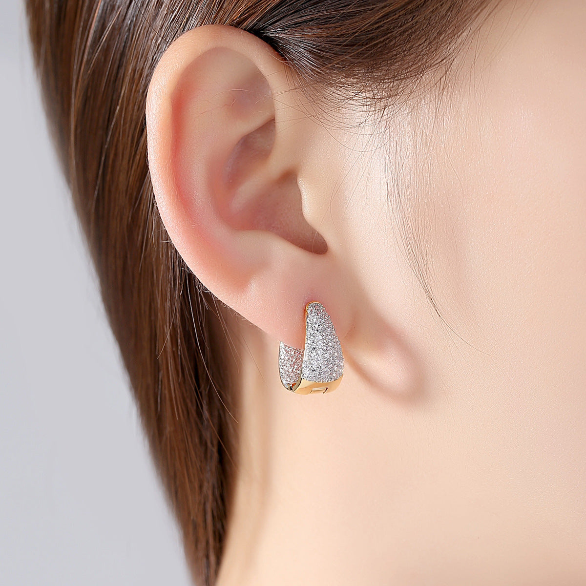 18K Gold Zirconia Drop Earrings