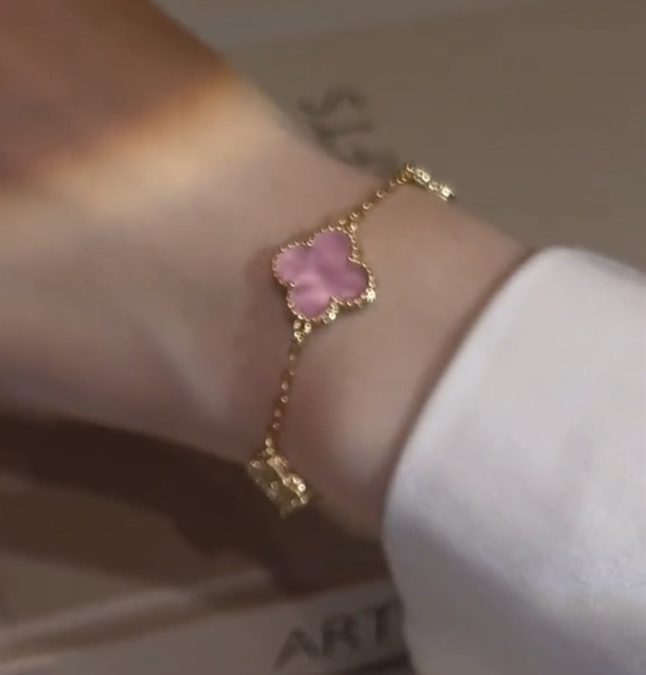 Pink Zircon Flower Bracelet — Copper Light Luxury Jewelry
