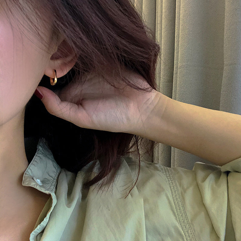 Gold Plated Geometric Ear Clips – Minimalist Silver Hoop Earrings for Women