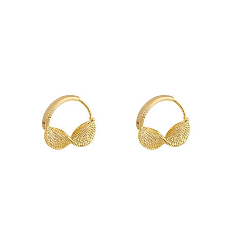 Gold Twisted Pleated Hoop Earrings – Electroplated Copper Geometric Luxury Jewelry for Women