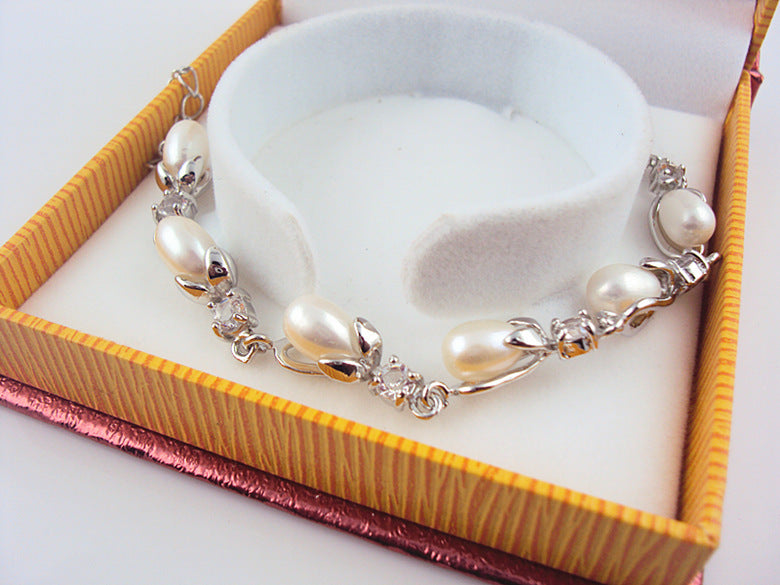 Crown Freshwater Pearl Bracelet – Korean Style, Women's Fine Jewelry