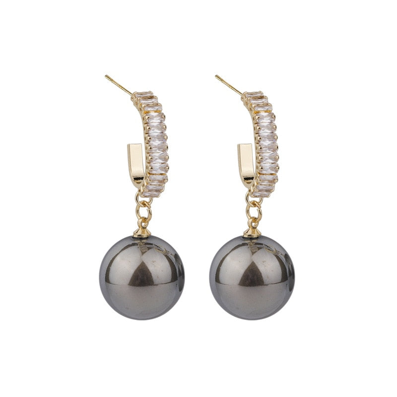 Vintage Pearl Earrings – Hong Kong Style, 3 Colors