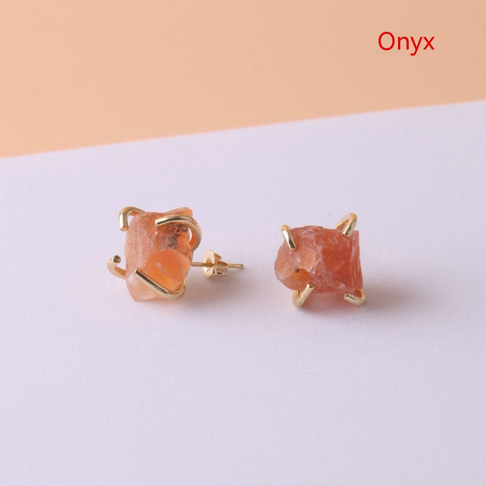 Gold Four-Claw Raw Crystal Stud Earrings – Electroplated Copper Natural Stone Luxury Jewelry for Women