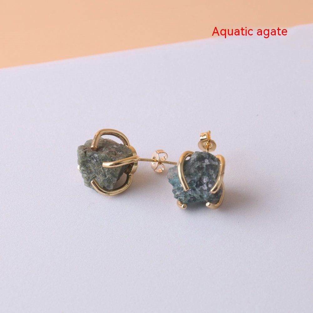 Gold Four-Claw Raw Crystal Stud Earrings – Electroplated Copper Natural Stone Luxury Jewelry for Women