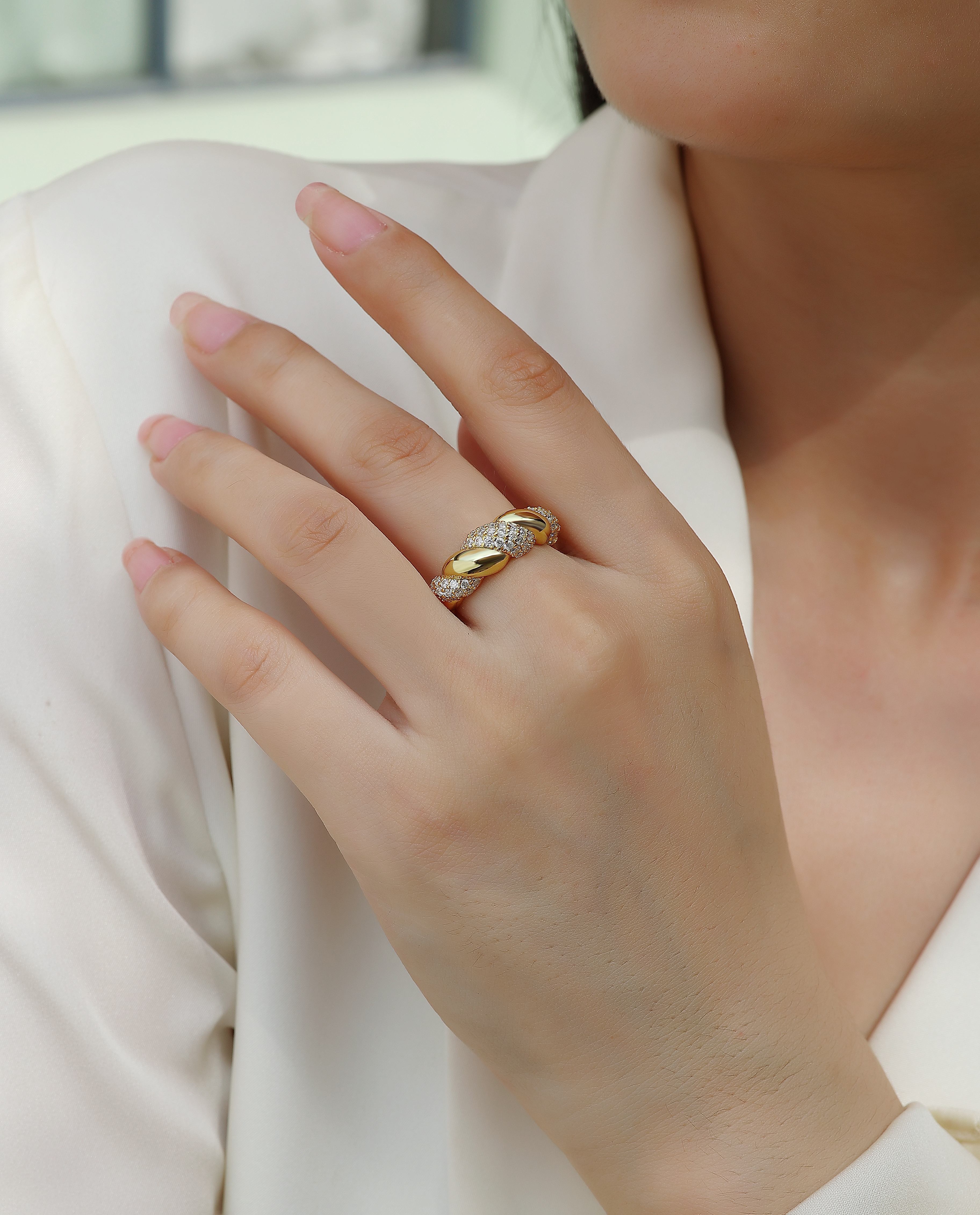 Moissanite Sterling Silver Ring Set – Gold Diamond Finish