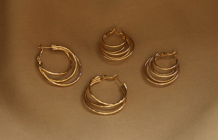 Multi-Line Hoop Earrings – Gold-Plated Brass