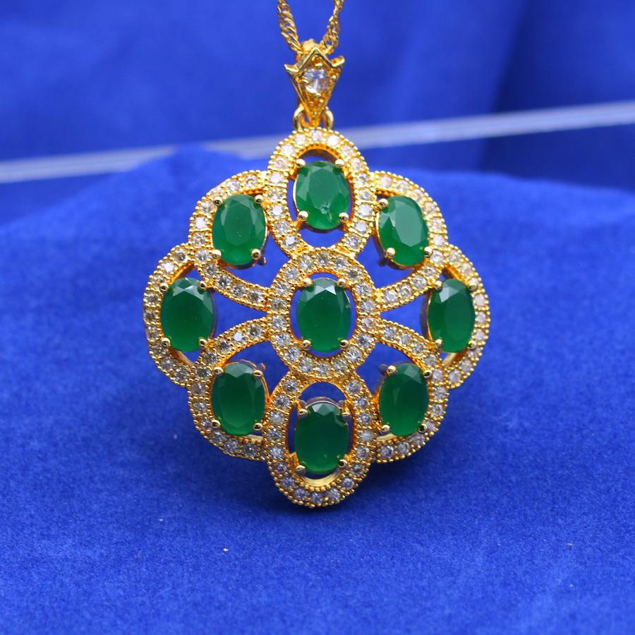 18K Gold Necklace with Zirconia – The Perfect Mother's Day Gift