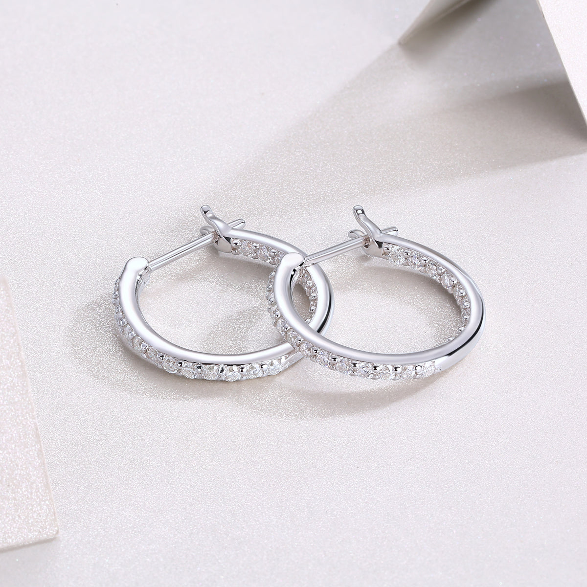 Fashionable Moissanite Stud Earrings