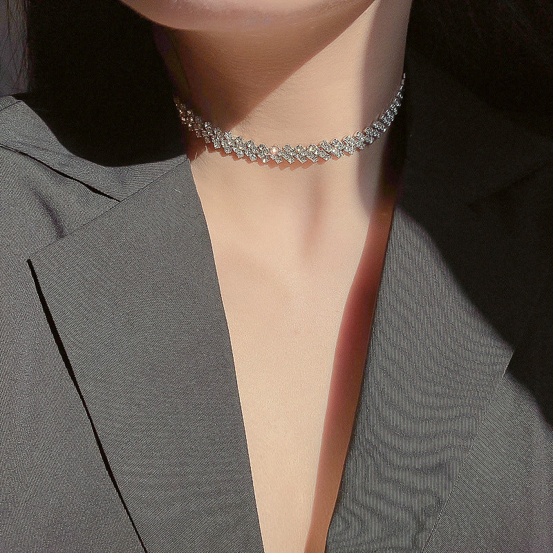 Full Rhinestone Clavicle Necklace – Silver