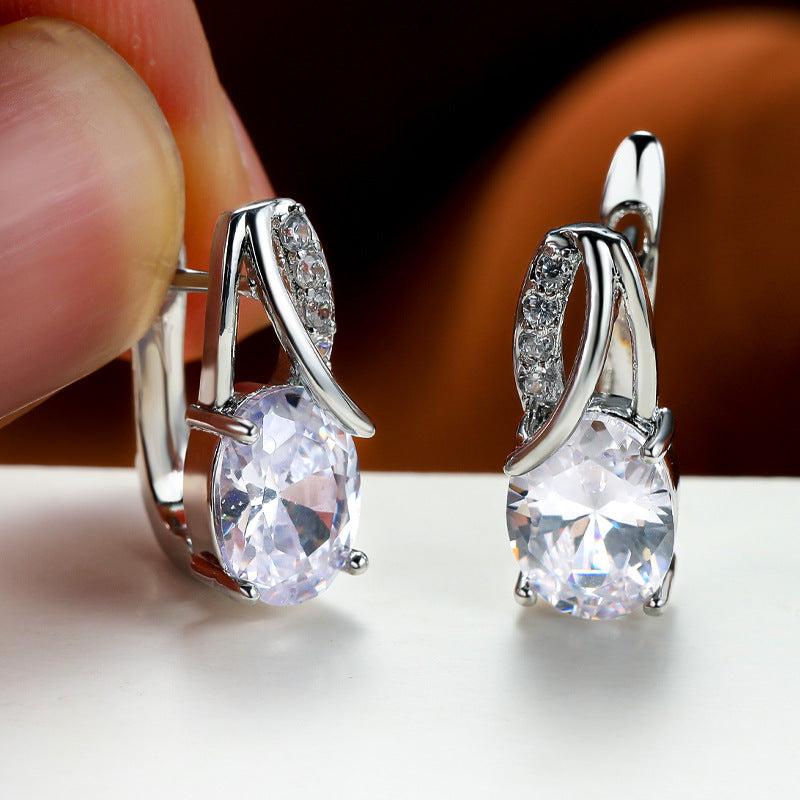 Champagne Gold Zircon Ear Clips – Diamond-Cut Copper Huggie Earrings for Women
