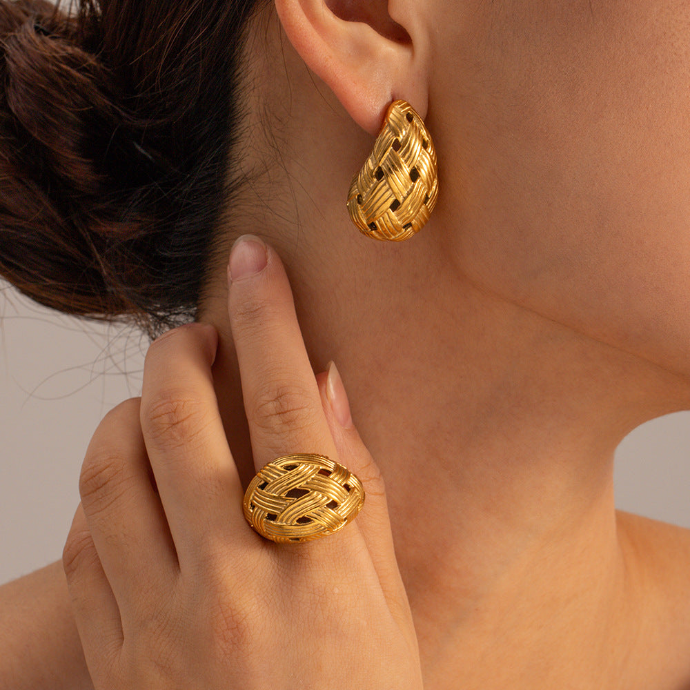 Woven Gold Set – Drop Earrings & Ring