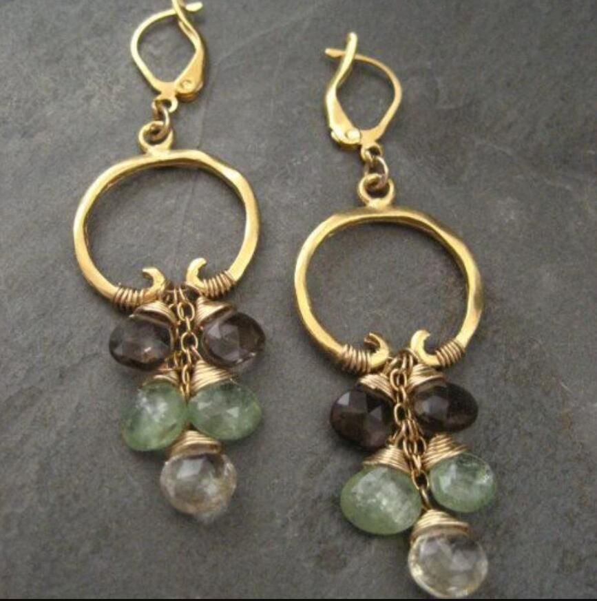 Retro Gold Gemstone Hoop Ear Clips – Micro Inlay Alloy Earrings for Women