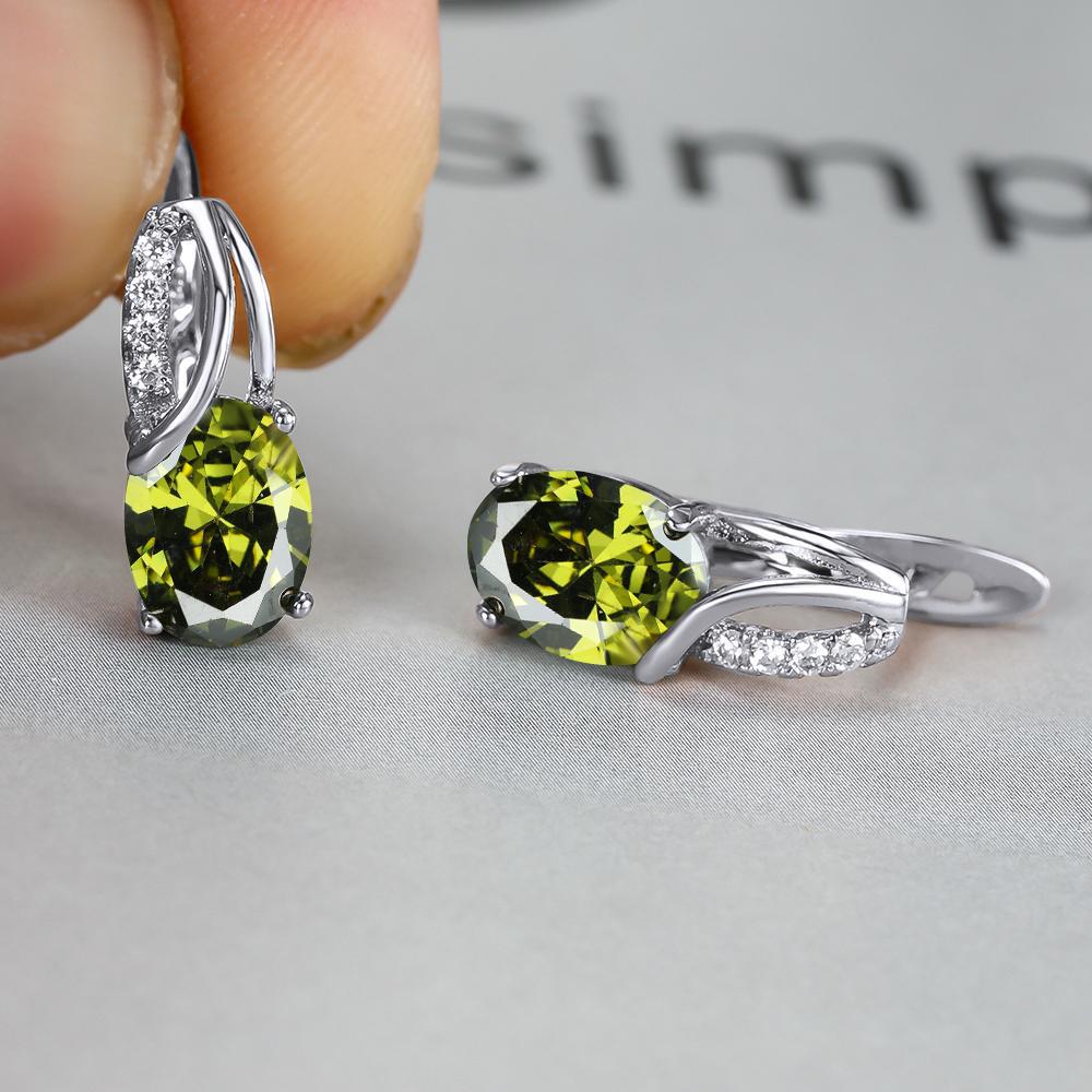 Champagne Gold Zircon Ear Clips – Diamond-Cut Copper Huggie Earrings for Women
