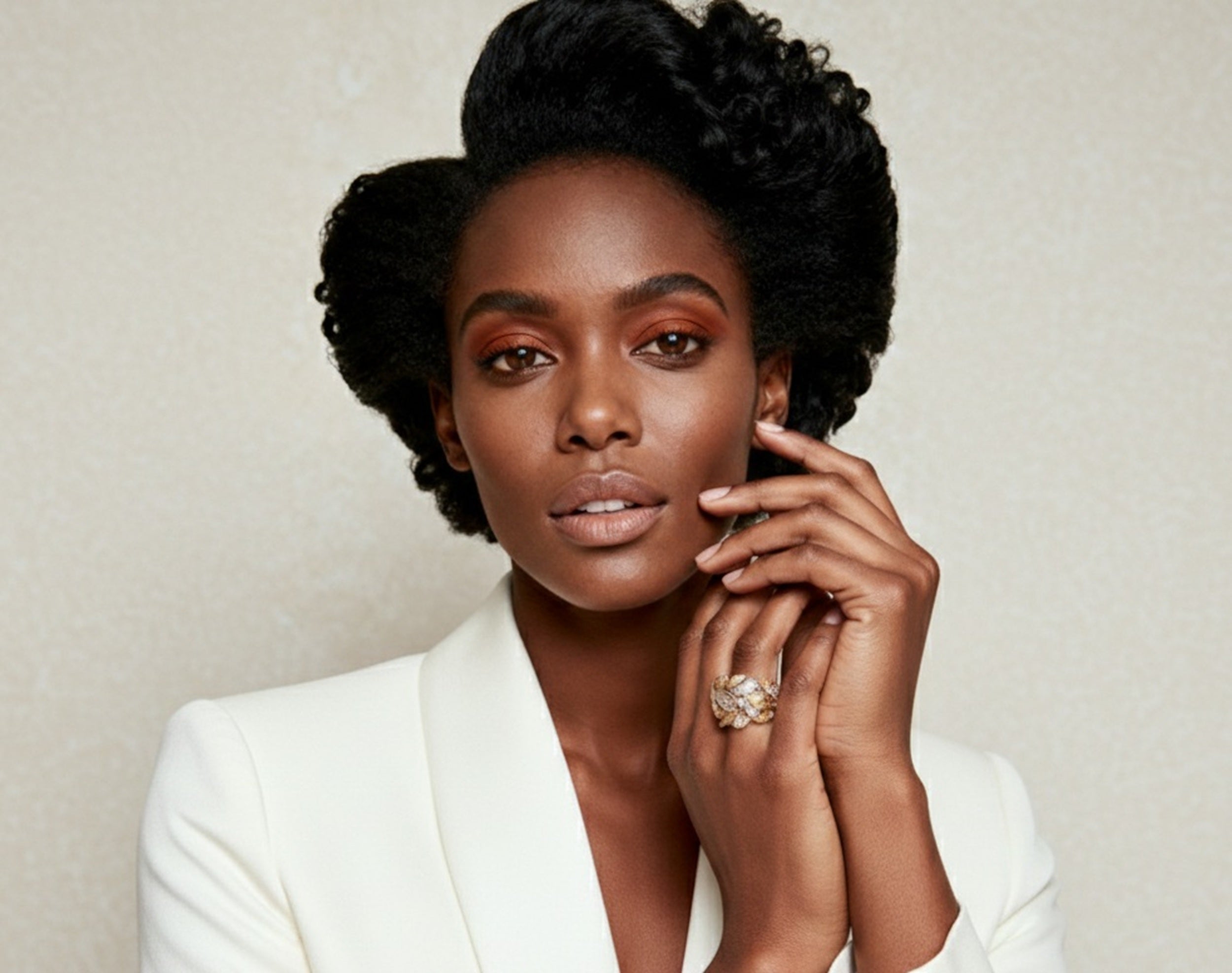 Tri-Color Gold Leaf Ring - Luxury Nature-Inspired Statement Piece